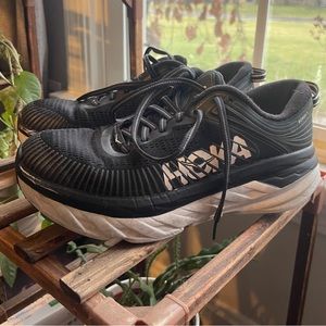 Hoka one one w bondi 7